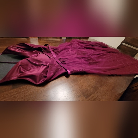 GALINA SIGNATURE || Burgandy Wine Half Wrap Formal Gown - Women's Sz 14 - Picture 7 of 16